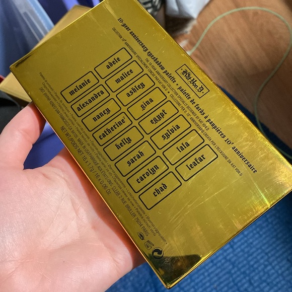 Kat Von D 10 Year Anniversary Eyeshadow Palette - Picture 8 of 8